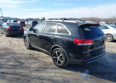 2016 Kia Sorento 3.3L Ex z USA, uszkodzony, nr VIN 5XYPHDA59GG133689